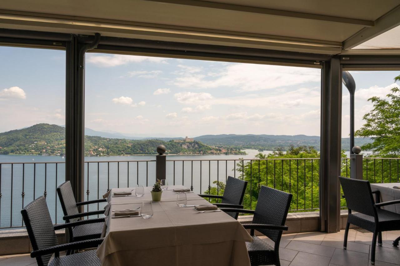 Hotel Ristorante San Carlo Арона Екстер'єр фото